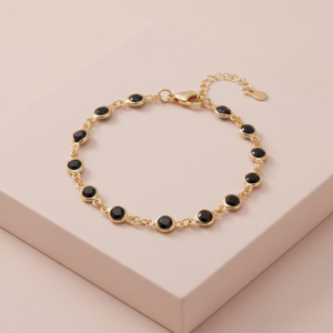 Pulseira com zircônias pretas banho ouro 18k hipoalergênica