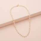 Colar de pérolas delicadas tamanho P em banho ouro 18k, semijoia feminina hipoalergênica.
