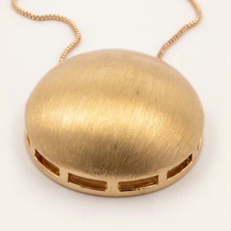 Colar redondo em metal fosco com banho de ouro 18k, semijoia hipoalergênica